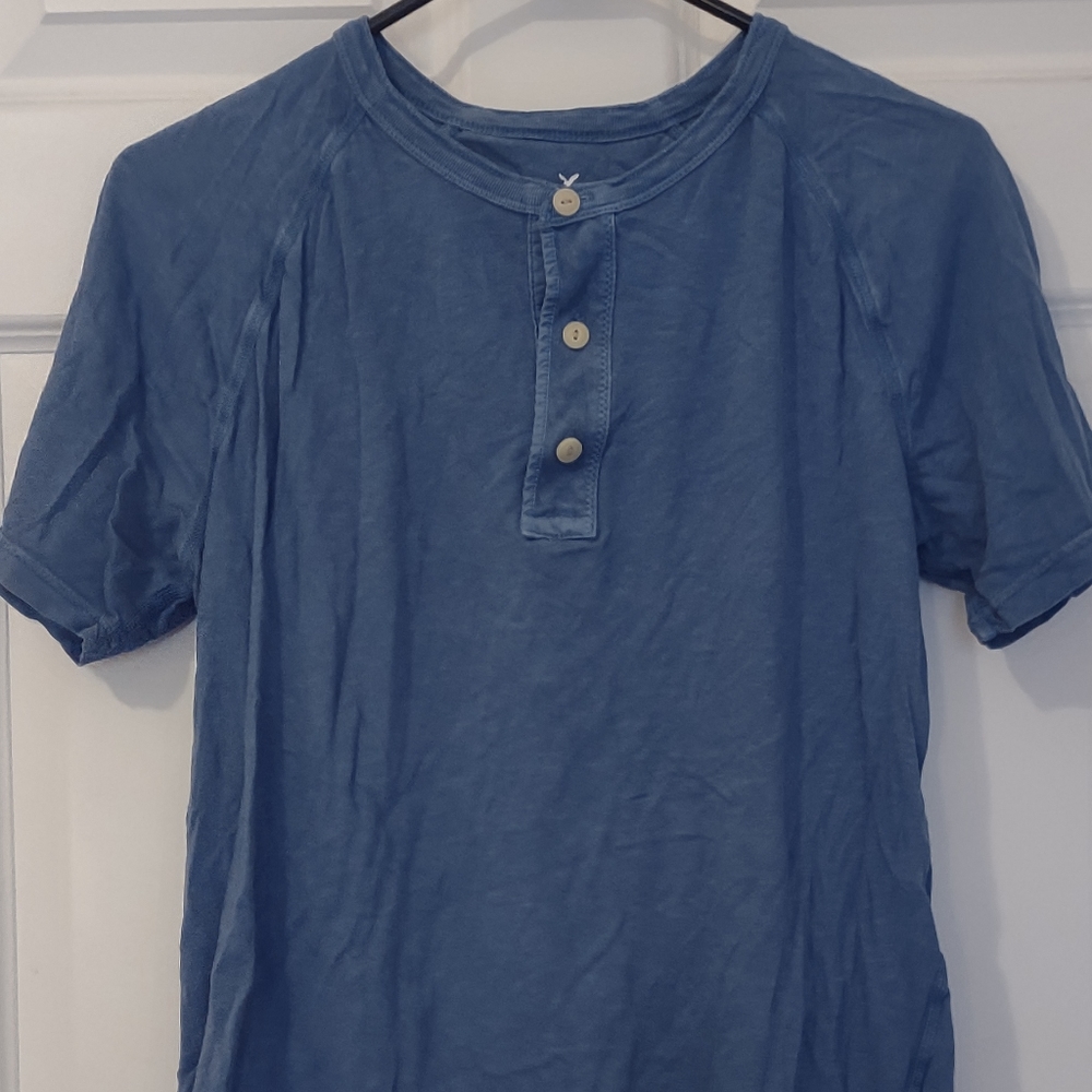 American Eagle Short Sleeve Shirt